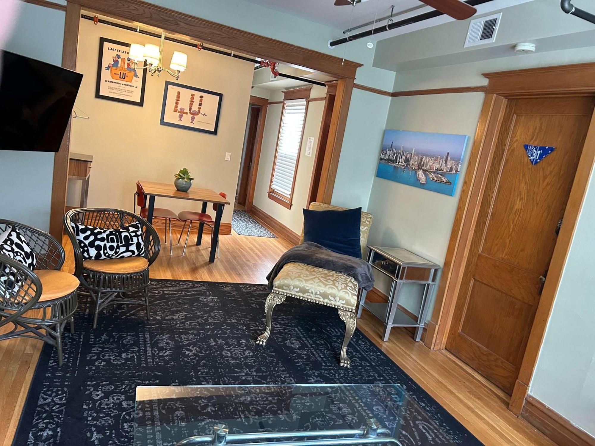 Blue Room In Dorothy'S Bnb Chicago Dış mekan fotoğraf
